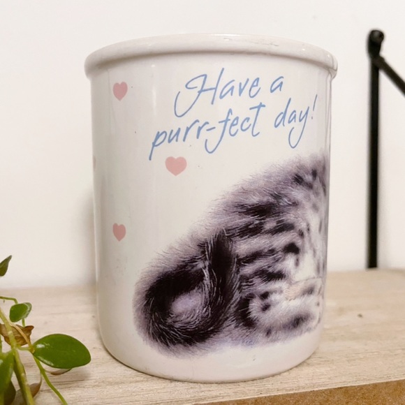 Have a Purr-fect day cat stoneware vintage mug by Carlton Cards - Picture 3 of 8